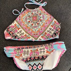 Bikini with reversible top